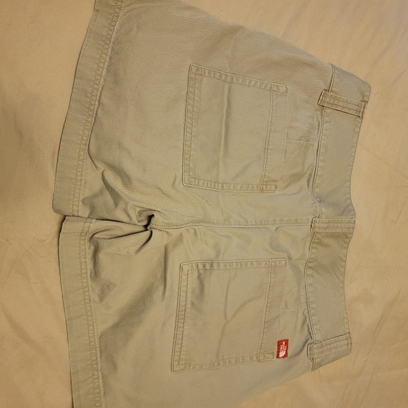 Shorts - Picture 2 of 2